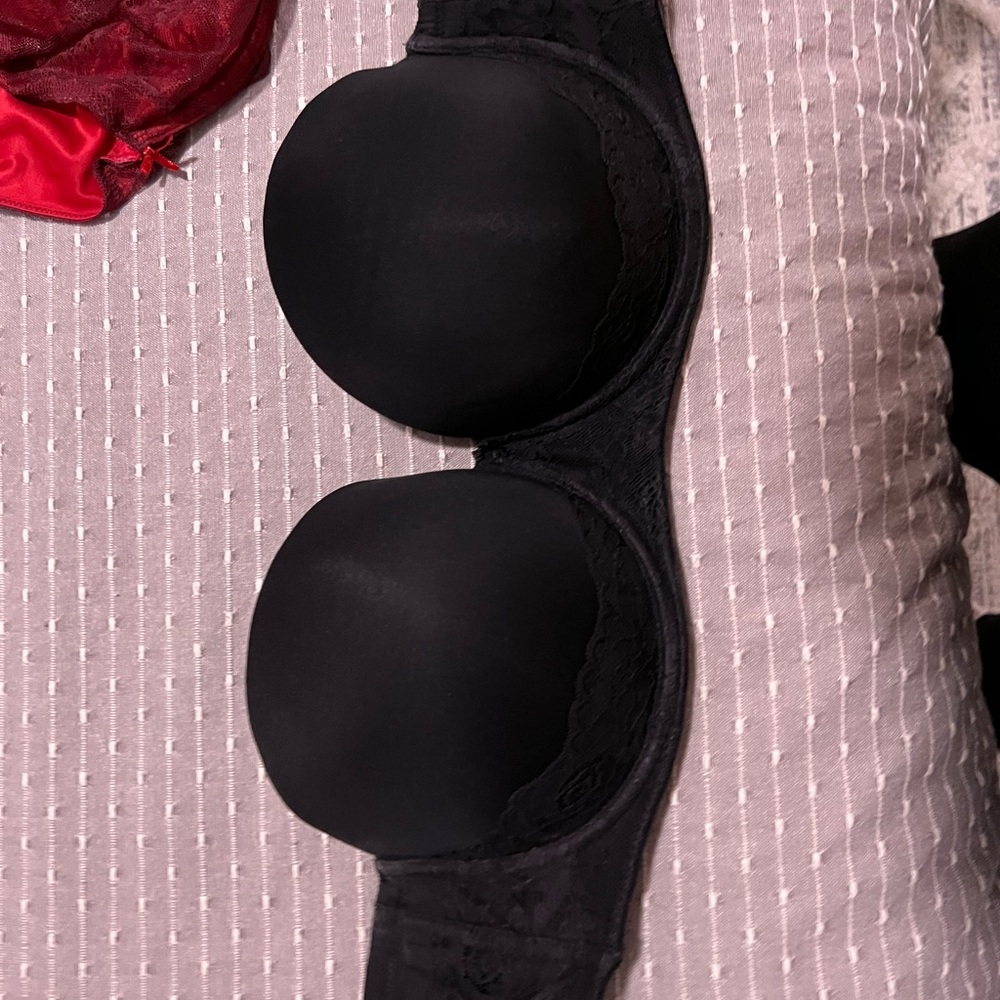 Push up strapless convertible bra